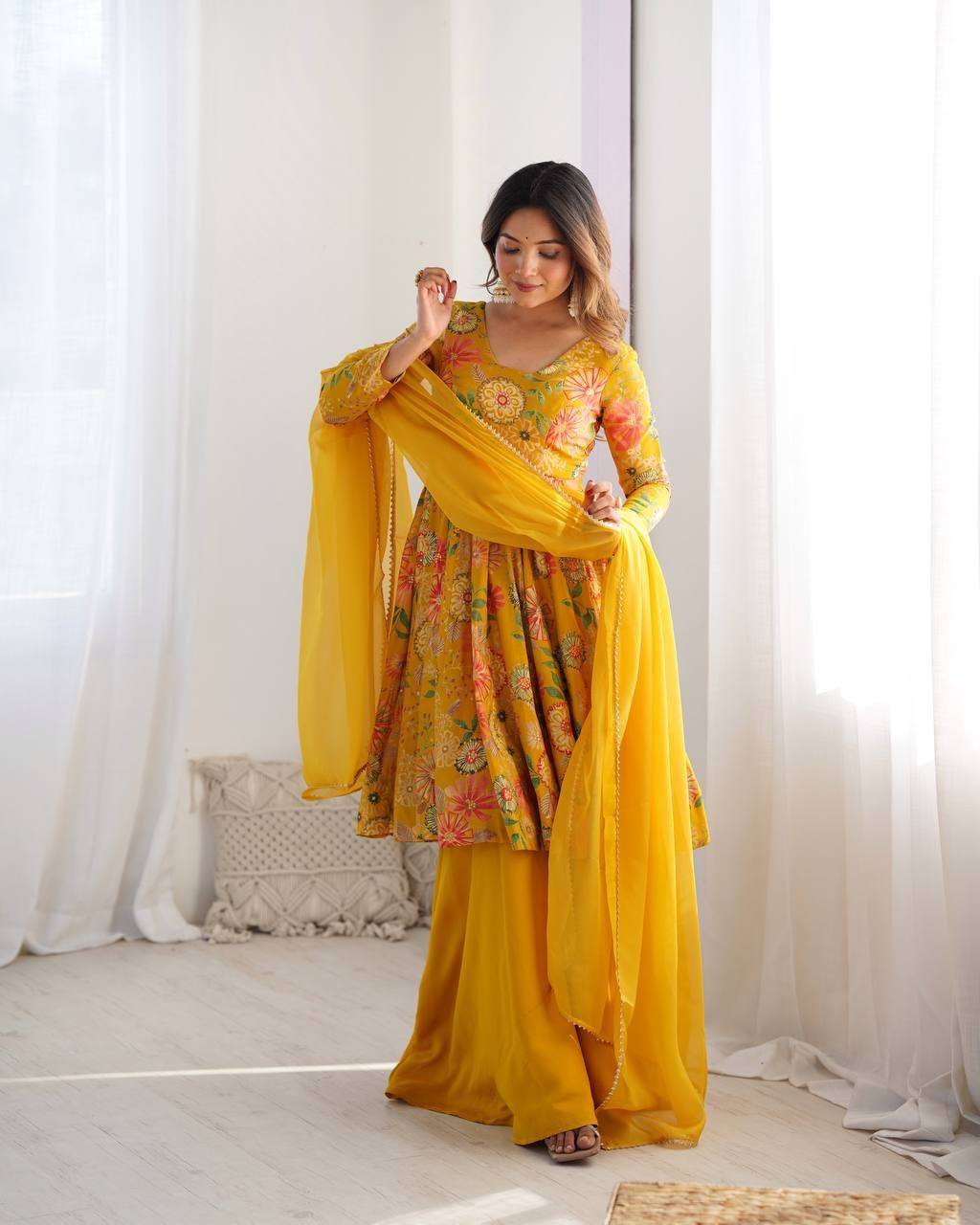 Women's Pure Romansilk Chanderi Printed Anarkali Kurti With Palazzo & Dupatta Set - Image 6