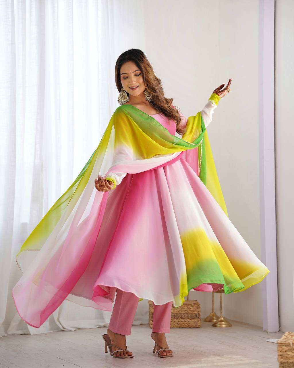 Women's Pure Romansilk Chanderi Tie-Dye Anarkali Kurti Pant With Dupatta Set - Image 3