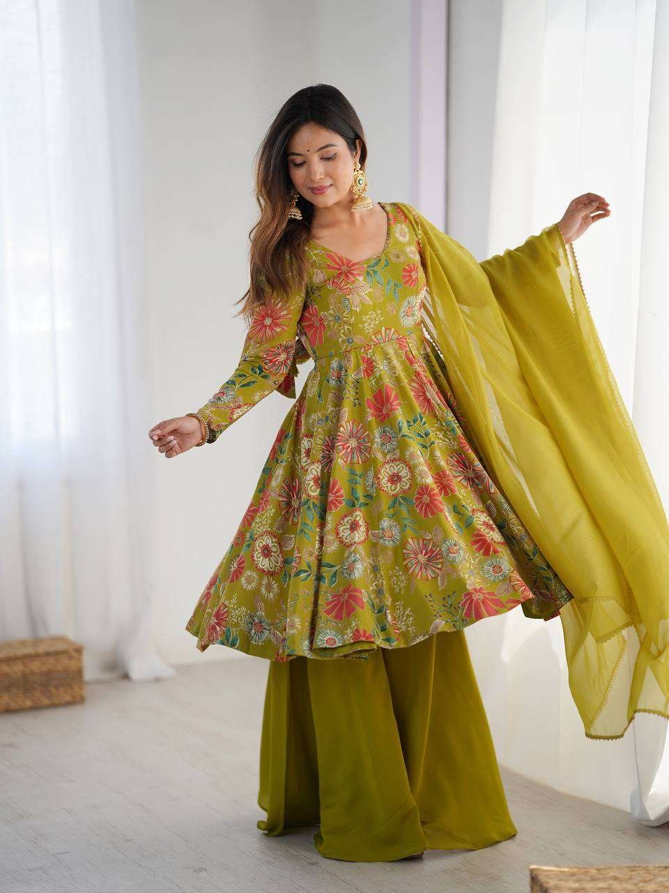 Women's Pure Romansilk Chanderi Printed Anarkali Kurti With Palazzo & Dupatta Set - Image 7